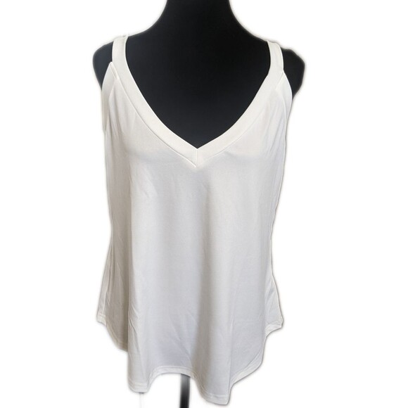 SHEIN cream poly v-neck tank top, large - Picture 1 of 5